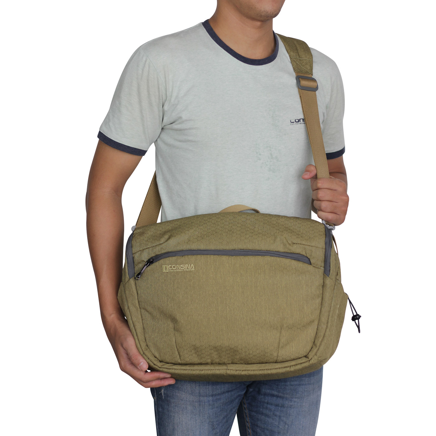 CONSINA DAYPACK / MESSENGER BAG JAVA SCRIPT